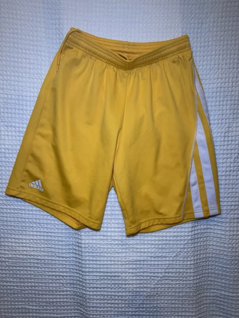Adidas Clima Men’s Soccer Shorts Size S Yellow Gold White 3 Stripe Drawstring